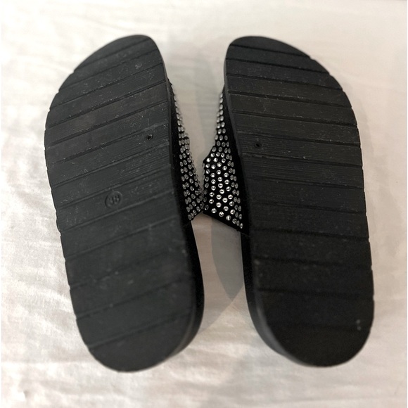 Chunky buckle sandal with clear stones - Picture 4 of 4